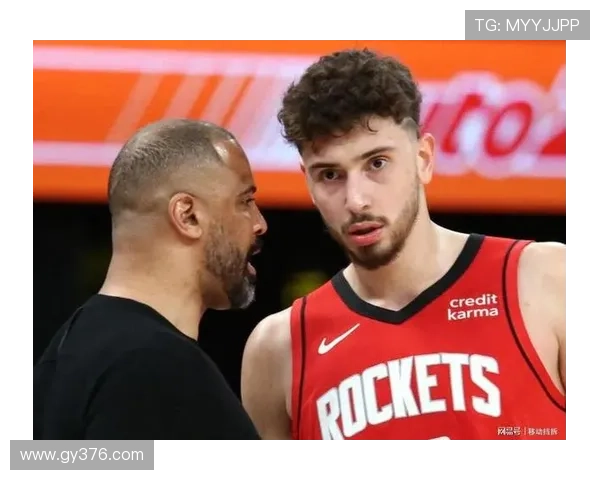 乌度卡力挺申京 批评球员攻守不足